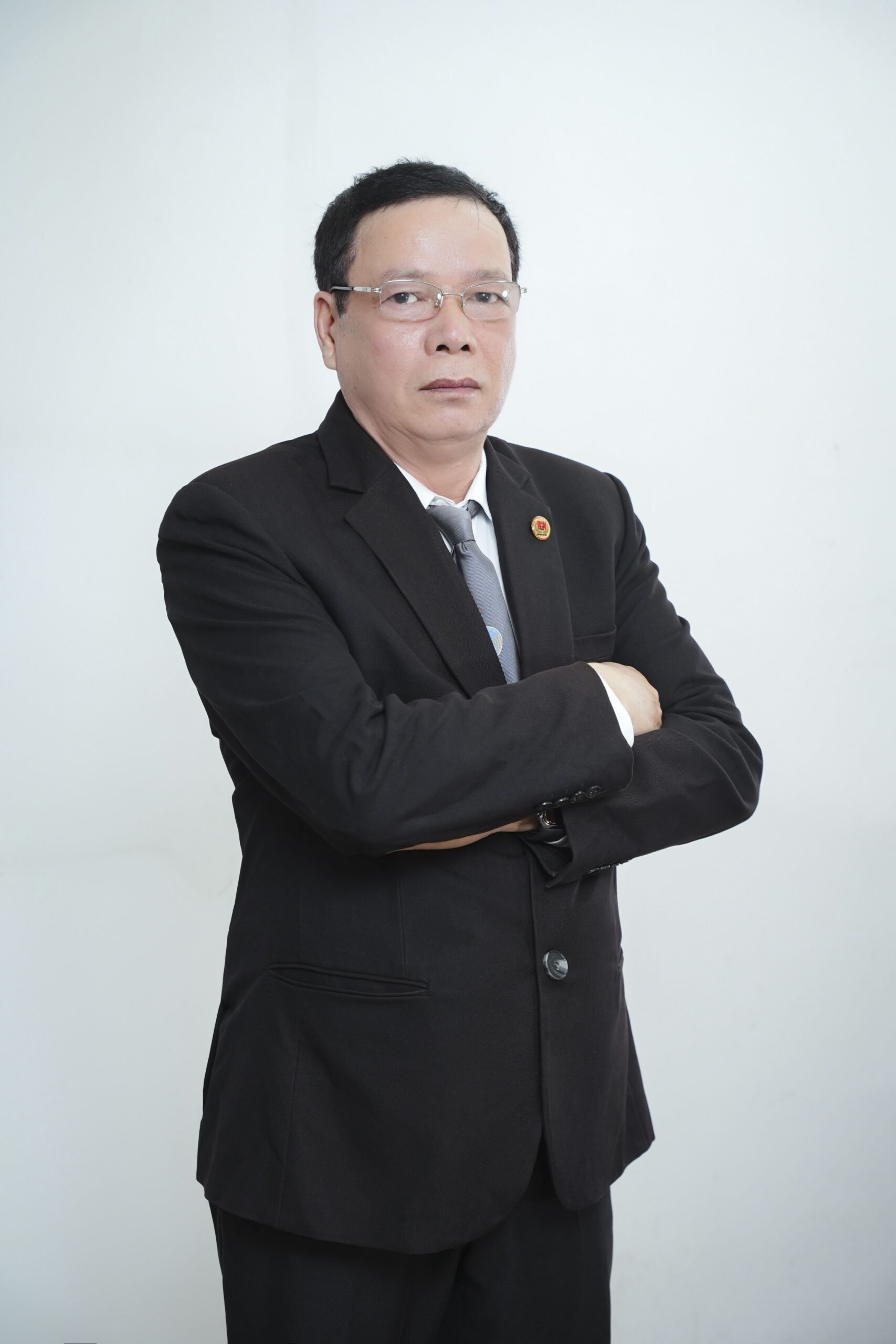 Anh bac Hoanh scaled